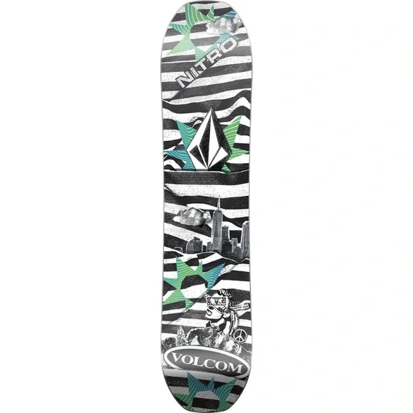 132 CM Volcom Nitro Snowboard - Picture 4 of 16